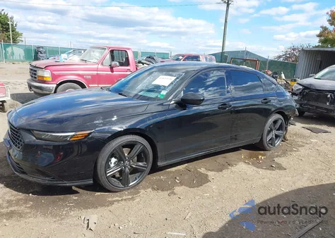 2025 Honda Accord Hybrid Sport-L z USA, uszkodzony, nr VIN 1HGCY2F74SA071853